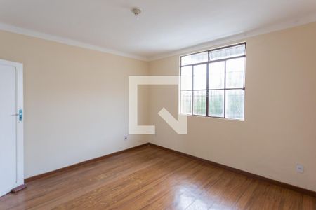 Quarto 1 de apartamento para alugar com 2 quartos, 120m² em Esplanada, Belo Horizonte