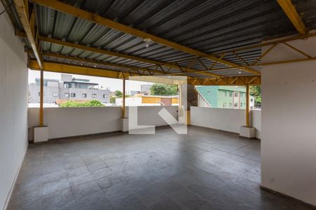 Apartamento para alugar com 120m², 2 quartos e sem vaga Apartamento para alugar com 120m², 2 quartos e sem vagaTerraço