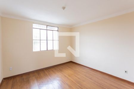 Quarto 1 de apartamento para alugar com 2 quartos, 120m² em Esplanada, Belo Horizonte