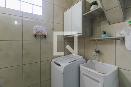 Casa à venda com 271m², 5 quartos e 2 vagasÁrea de Serviço 1