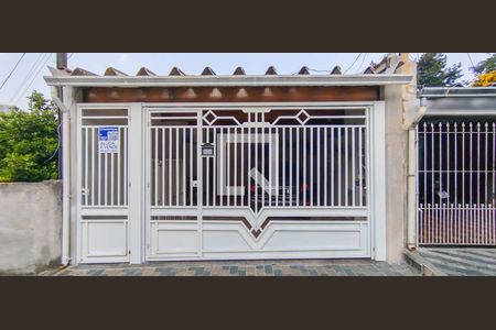 Casa à venda com 271m², 5 quartos e 2 vagasFachada + Placa