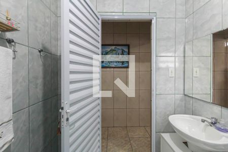 Casa à venda com 271m², 5 quartos e 2 vagasBanheiro 1