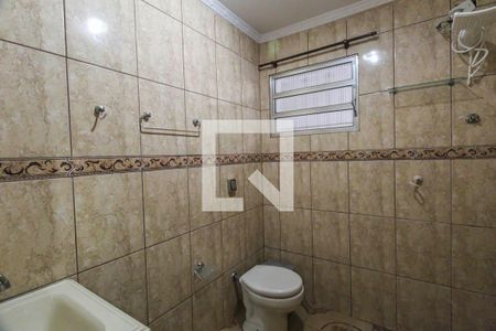 Casa à venda com 271m², 5 quartos e 2 vagascasa 2 - Banheiro 2