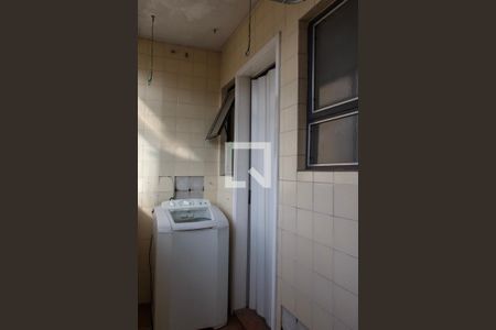 Apartamento à venda com 73m², 2 quartos e 1 vagaÁrea de Serviço