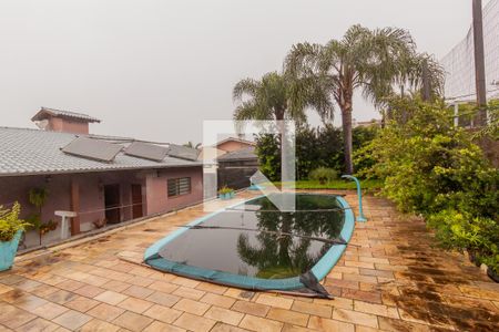 Casa à venda com 267m², 4 quartos e 3 vagasPiscina