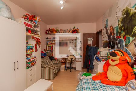 Casa à venda com 267m², 4 quartos e 3 vagasQuarto 2