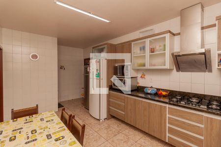 Casa à venda com 267m², 4 quartos e 3 vagasCozinha