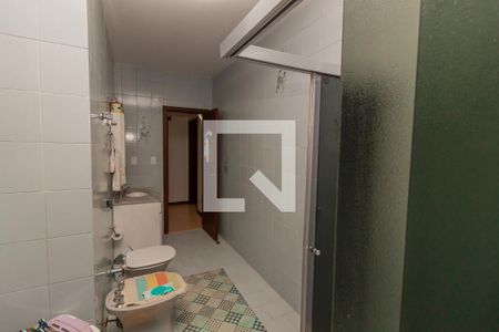 Casa à venda com 267m², 4 quartos e 3 vagasBanheiro Social