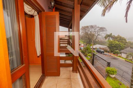 Casa à venda com 267m², 4 quartos e 3 vagasSacada