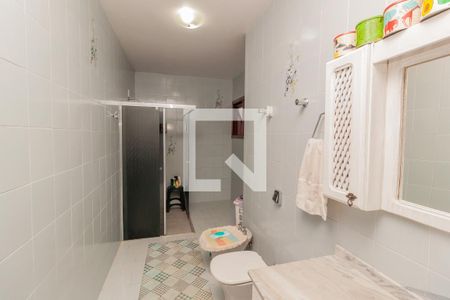 Casa à venda com 267m², 4 quartos e 3 vagasBanheiro Social