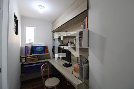 Escritório de apartamento para alugar com 3 quartos, 107m² em Vila Isa, São Paulo