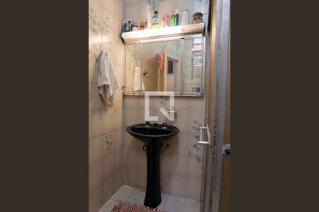 Casa à venda com 200m², 3 quartos e 6 vagasBanheiro