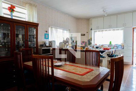 Casa à venda com 200m², 3 quartos e 6 vagasCozinha