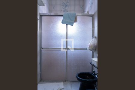 Casa à venda com 200m², 3 quartos e 6 vagasBanheiro