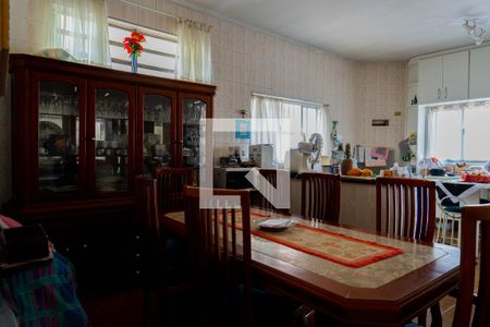 Casa à venda com 200m², 3 quartos e 6 vagasCozinha