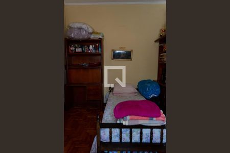 Casa à venda com 200m², 3 quartos e 6 vagasQuarto 1