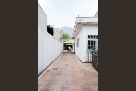 Casa à venda com 200m², 3 quartos e 6 vagasQuintal