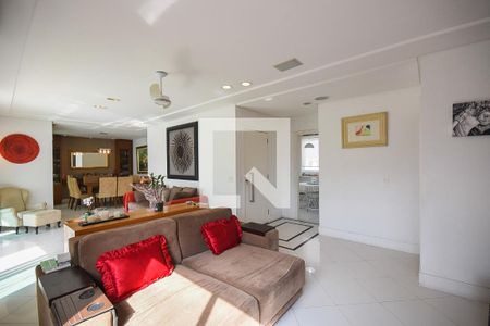 Sala de apartamento à venda com 3 quartos, 162m² em Vila Suzana, São Paulo