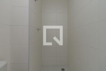 Banheiro de apartamento para alugar com 1 quarto, 27m² em Jardim Mirante, São Paulo