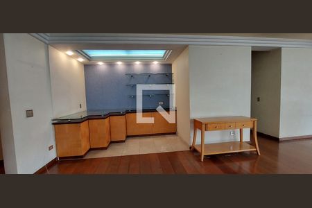 Sala 1 de apartamento à venda com 4 quartos, 250m² em Vila Bastos, Santo André