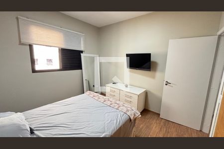 Apartamento à venda com 250m², 4 quartos e 2 vagas Apartamento à venda com 250m², 4 quartos e 2 vagasQuarto 2