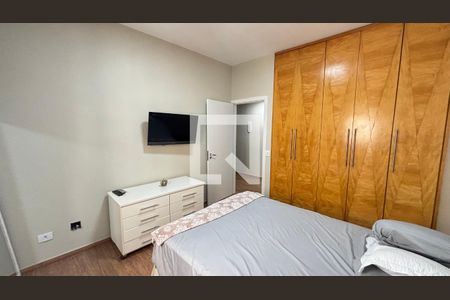 Apartamento à venda com 250m², 4 quartos e 2 vagas Apartamento à venda com 250m², 4 quartos e 2 vagasQuarto 2