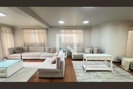 Sala - Sala de Estar de apartamento à venda com 4 quartos, 250m² em Vila Bastos, Santo André