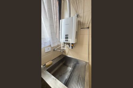 Apartamento à venda com 250m², 4 quartos e 2 vagas Apartamento à venda com 250m², 4 quartos e 2 vagasÁrea de Serviço