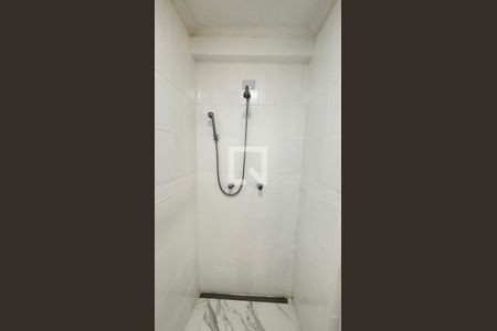 Apartamento à venda com 250m², 4 quartos e 2 vagas Apartamento à venda com 250m², 4 quartos e 2 vagasBanheiro da Suíte