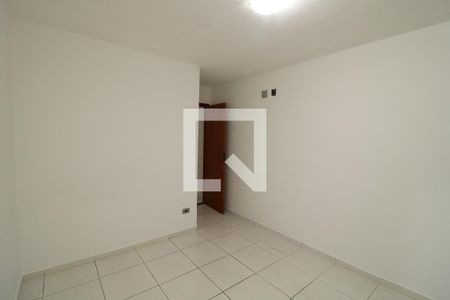 Casa para alugar com 100m², 3 quartos e 2 vagasSuite