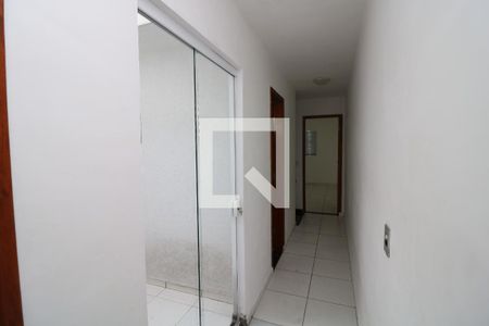 Casa para alugar com 100m², 3 quartos e 2 vagasCorredor