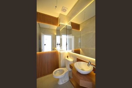 Casa de condomínio à venda com 153m², 3 quartos e 2 vagasLavabo