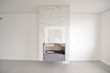 Casa de condomínio à venda com 153m², 3 quartos e 2 vagasLareira