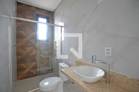 Casa de condomínio à venda com 153m², 3 quartos e 2 vagasBanheiro da Suíte