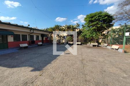 Apartamento para alugar com 74m², 3 quartos e 1 vagaÁrea comum