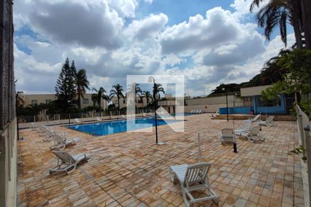 Apartamento para alugar com 74m², 3 quartos e 1 vagaÁrea comum