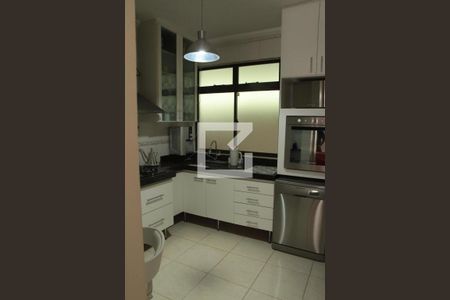 Apartamento para alugar com 116m², 3 quartos e 3 vagascozinha