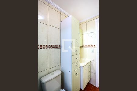 Apartamento para alugar com 63m², 2 quartos e 2 vagasBanheiro