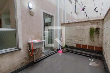 Apartamento para alugar com 50m², 2 quartos e 1 vagaÁrea de Serviço