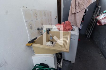 Casa à venda com 64m², 2 quartos e 1 vaga Casa à venda com 64m², 2 quartos e 1 vagaÁrea de serviço