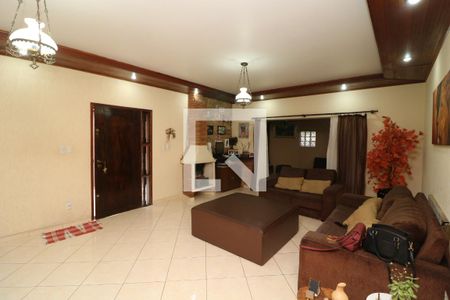 Sala de casa à venda com 3 quartos, 300m² em Vila Santa Clara, São Paulo