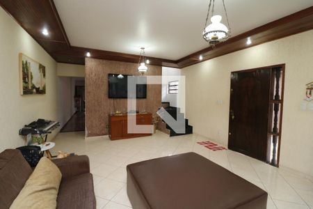 Sala de casa à venda com 3 quartos, 300m² em Vila Santa Clara, São Paulo