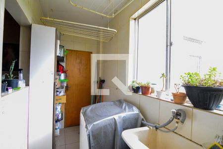 Apartamento à venda com 70m², 3 quartos e 1 vagaÁrea de Serviço