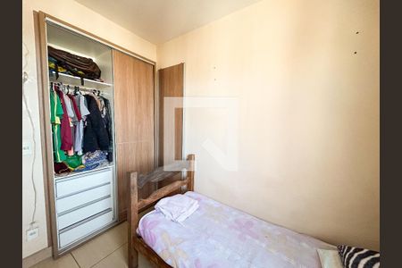 Apartamento à venda com 2 quartos, 70m² em Califórnia, Belo Horizonte