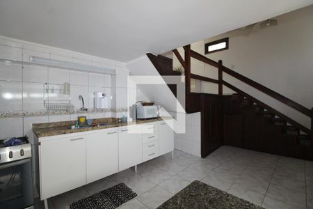 Casa de condomínio à venda com 110m², 3 quartos e 2 vagasCozinha