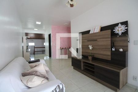 Sala de casa de condomínio à venda com 3 quartos, 110m² em Pechincha, Rio de Janeiro