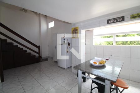 Casa de condomínio à venda com 110m², 3 quartos e 2 vagasCozinha