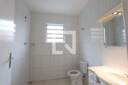 Banheiro de casa para alugar com 1 quarto, 56m² em Jardim Tietê, São Paulo