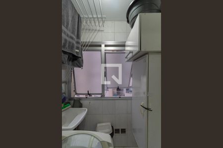 Apartamento à venda com 49m², 2 quartos e 1 vaga Apartamento à venda com 49m², 2 quartos e 1 vagaÁrea de Serviço
