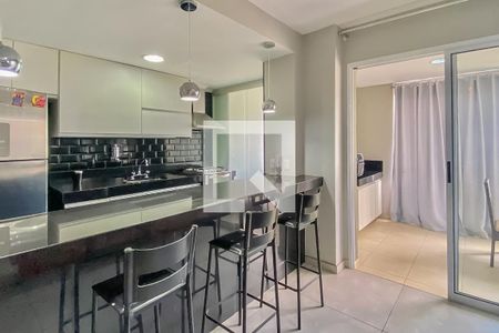 Cozinha de apartamento à venda com 3 quartos, 100m² em Vila da Serra, Nova Lima